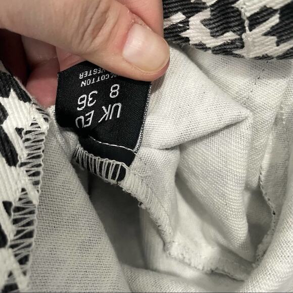 PrettyLittleThing micro chrome houndstooth check denim mini dress NWT size US 4 - Picture 8 of 14